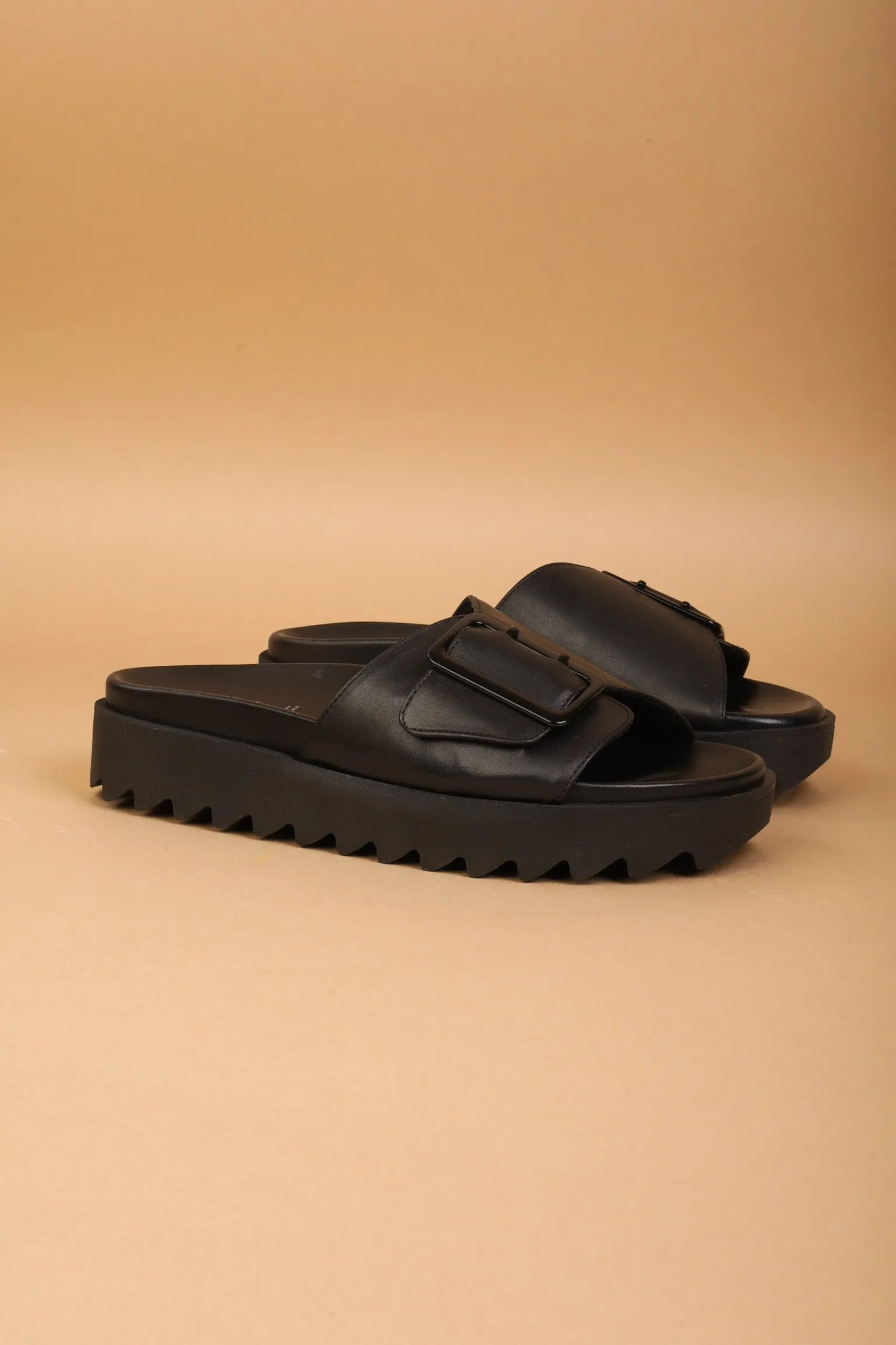 Bergen Black