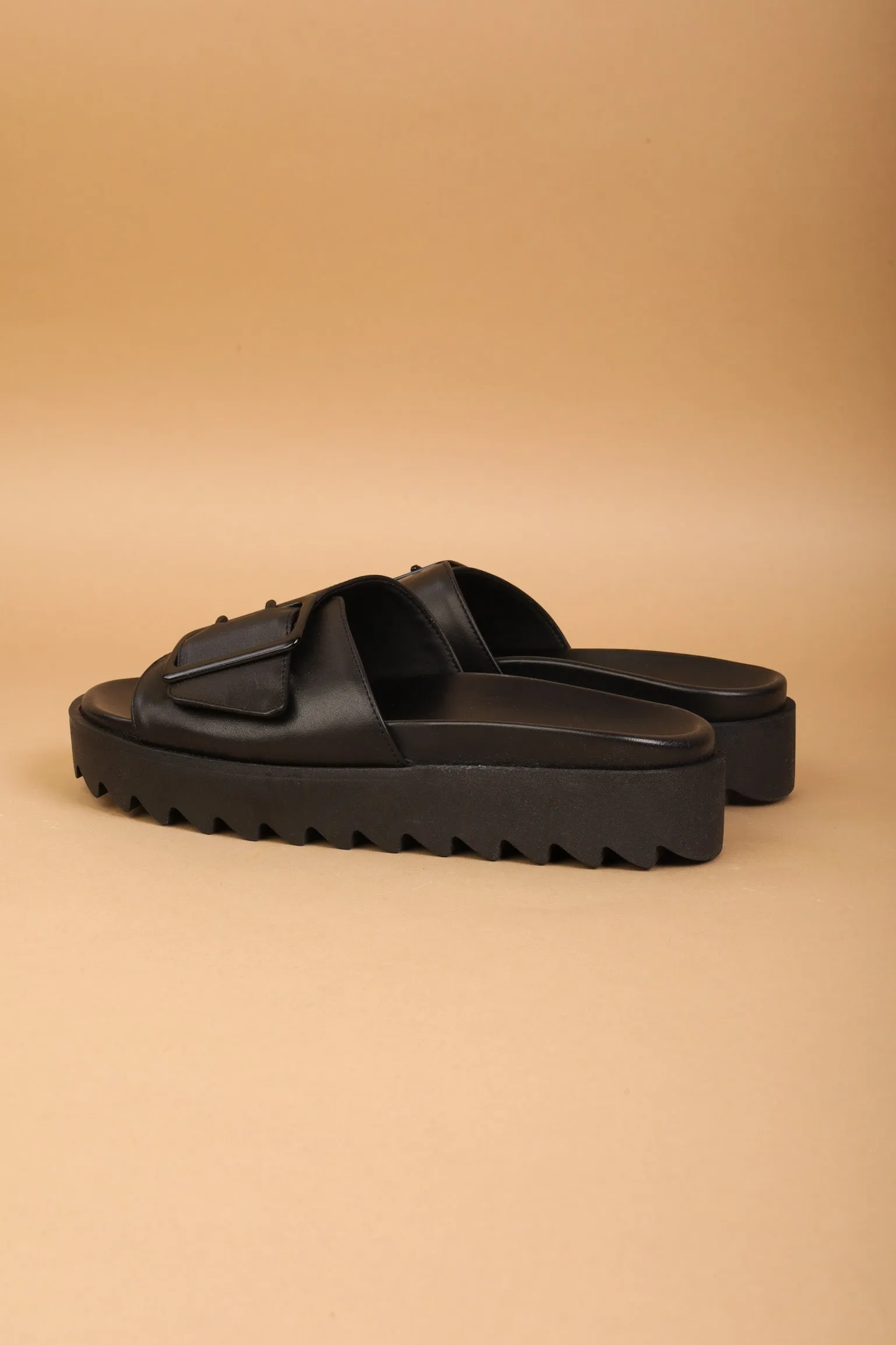 Bergen Black
